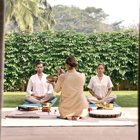 Jw Marriott Hotel Bengaluru Prestige Golfshire Resort & Spa Avati Exteriör bild